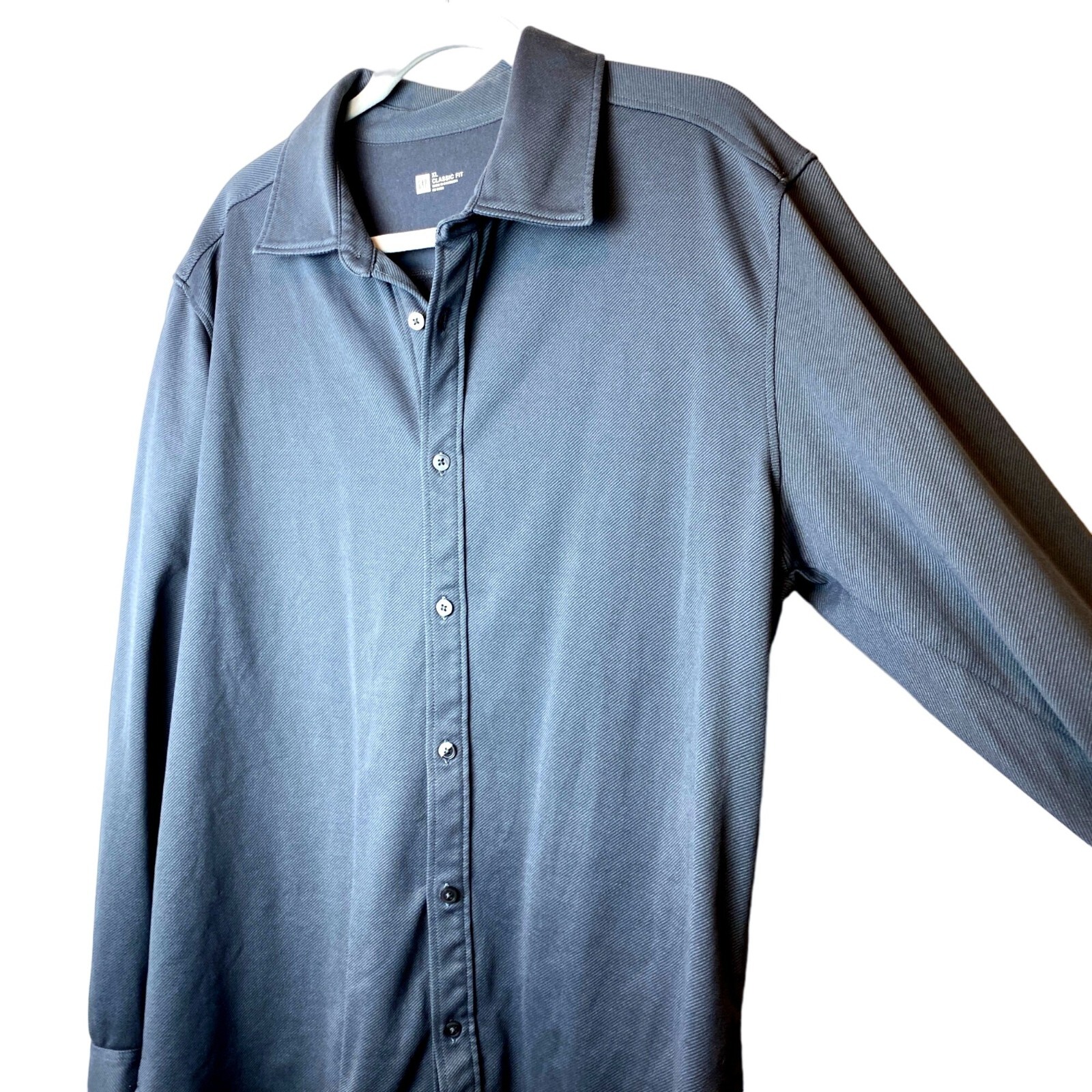Gap Classic fit collared, button down, cotton, po… - image 11