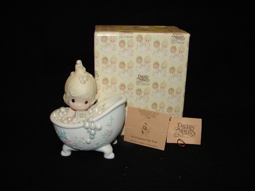 Precious Moments Enesco 1985 #100277 He Cleansed My Soul New In Box - Picture 6 of 6
