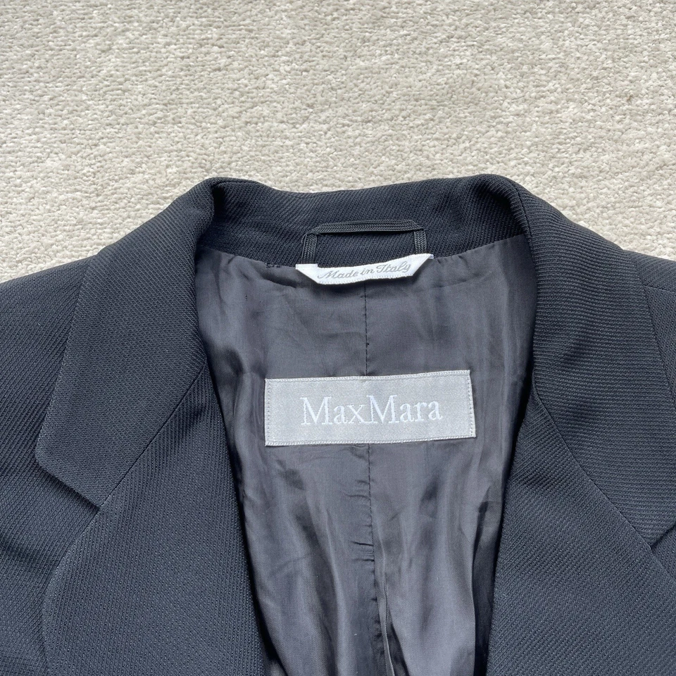 Max Mara Women’s Lined Blazer Jacket Black Size 10 / 12 Made in Italy - Image 3 of 4