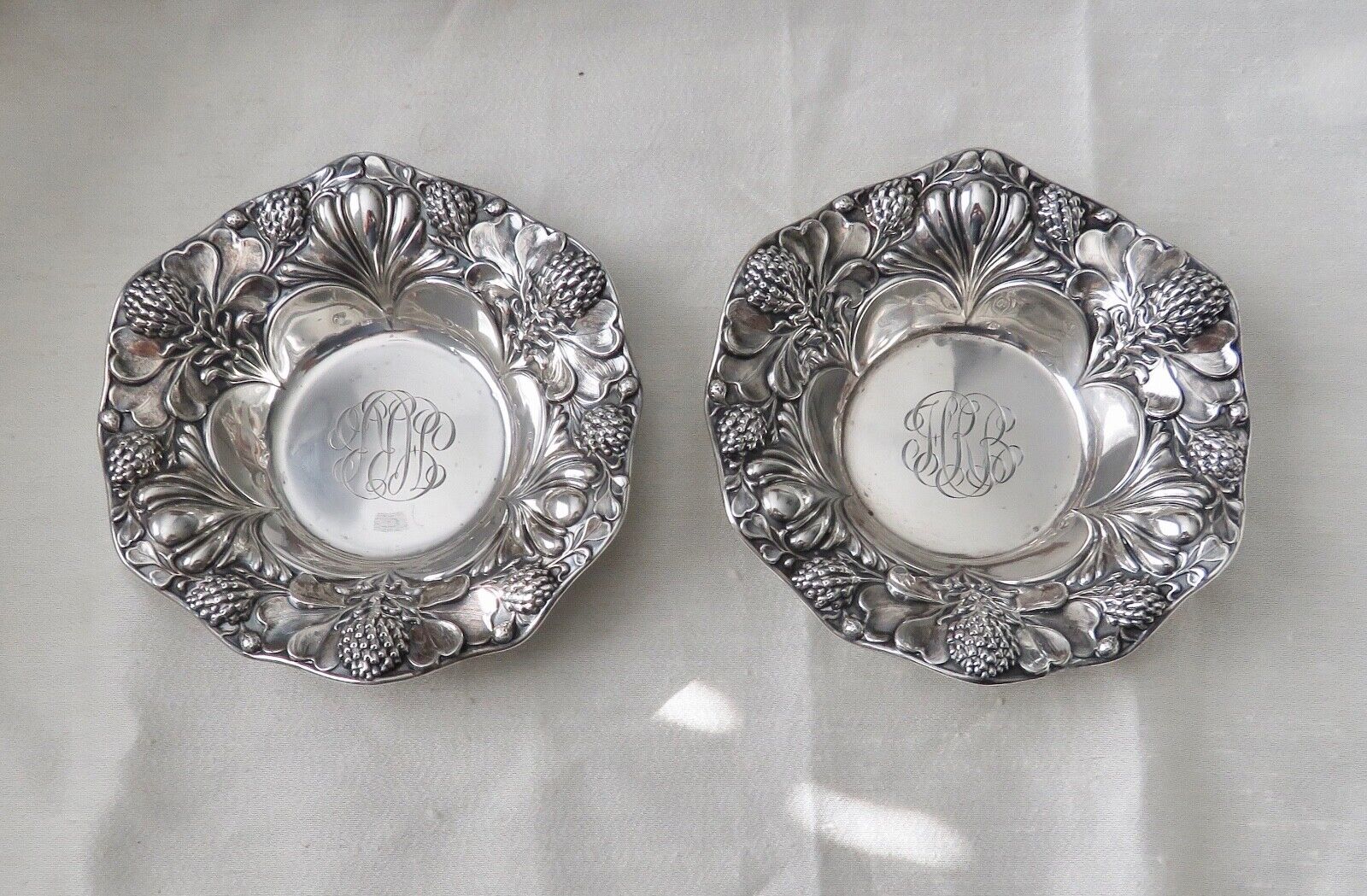 Pair Of Gorham Art Nouveau Sterling Silver Nut Dish Bowl Clover & Thistle  A2569