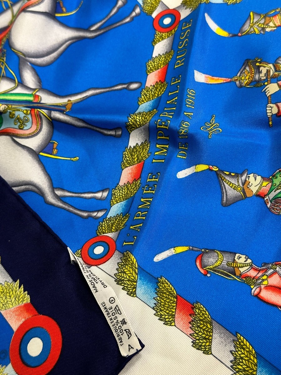 Hermès VINTAGE L'Armee Imperiale de russe OF 1816 a 1916 Carré 90