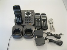 Panasonic KX-TG9341T Cordless Phone Set 3 Phones Answering Machine Needs 2 Batts