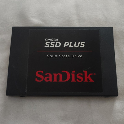 SanDisk SSD Plus 240GB 2.5'' Internal SSD SATA 6Gb/s Shock Resistant SDSSDA-240G