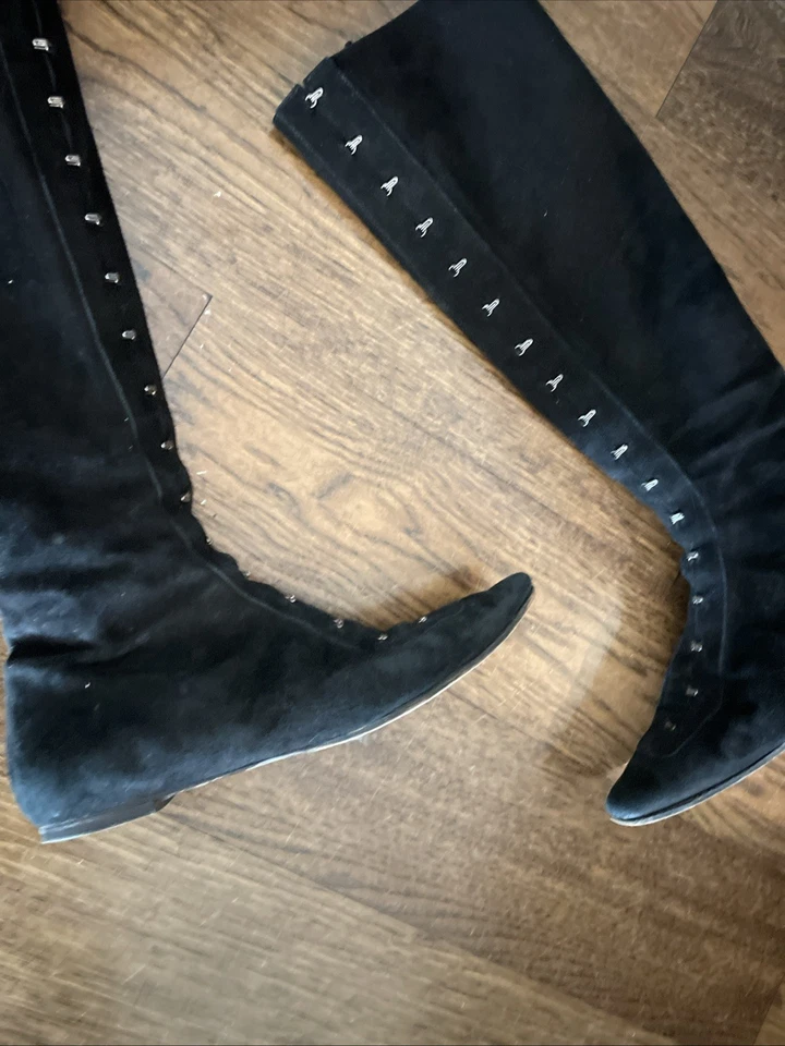 Botas altas de cuero gamuza hechas en Italia punta tacón bajo usadas talla 39,5 Foto 3 de 4