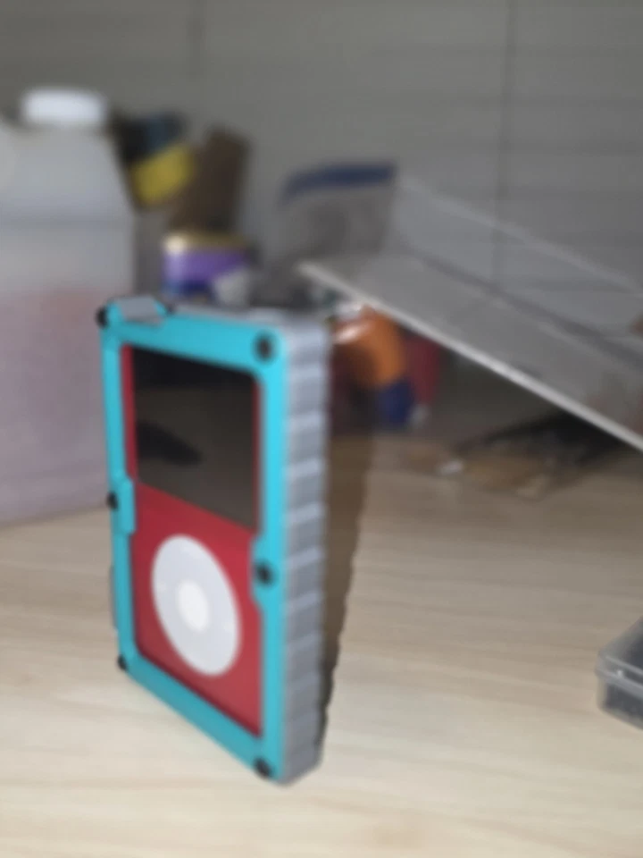 iPod Classic 5th,6th and 7th Generation Bumper Case Green&Grey - Image 3 of 4