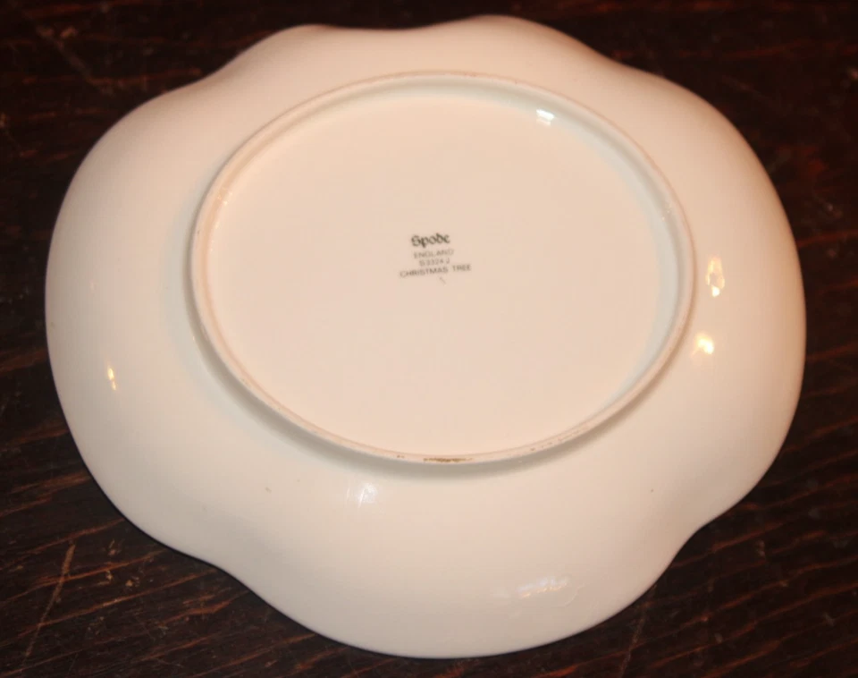 Vintage Spode England Candy Dish Christmas Tree Handled Tray Holiday- 8 Inch - Image 2 of 2