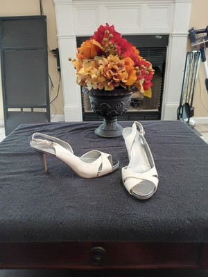 women shoes size 10, 4 inch heel