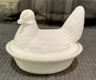 VTG INDIANA White MILK GLASS Chicken HEN ON NEST Covered Bowl Candy Dish 5.75”