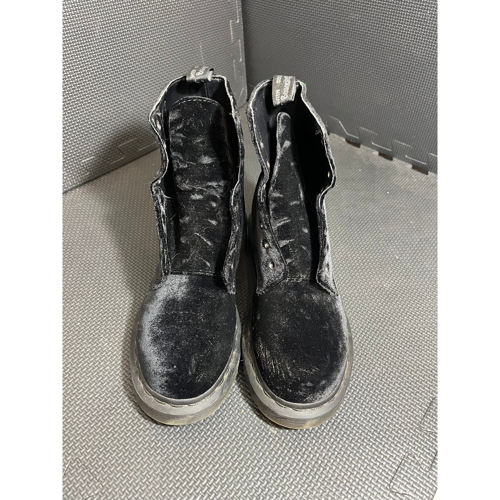 Doc Dr Martens Page Black Velvet Combat Boots Womens Size 7 Grunge Moto Emo thumbnail 2