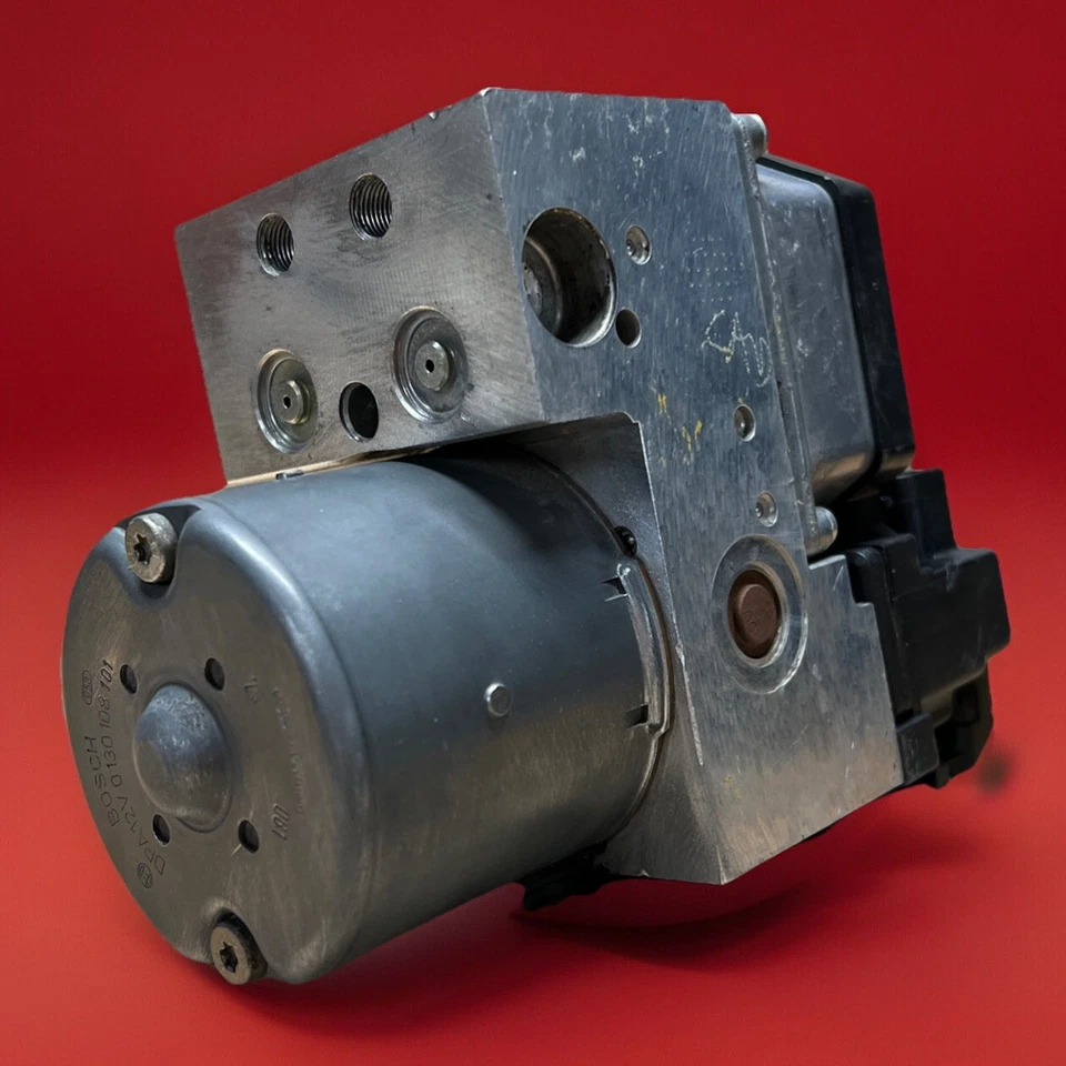 Módulo de bomba de freno ABS reacondicionado Volkswagen Passat 1999-2005 | 8E0 614 111 AH Foto 3 de 4