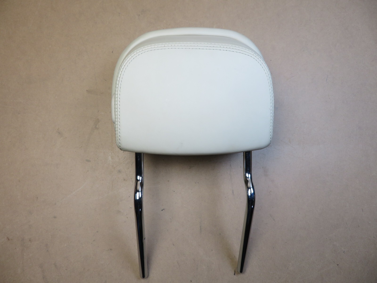 2014-2017 MASERATI GHIBLI S Q4 FRONT LEFT OR RIGHT SEAT HEADREST LEATHER OEM