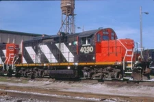 CNR 4030 GP-9u, Chicago, Il, 05/00; Kodachrome Original   