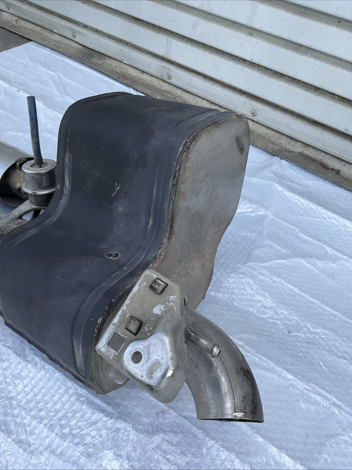 14-17 MASERATI QUATTROPORTE 3.0L REAR LEFT SIDE EXHAUST MUFFLER & TIP OEM 26K