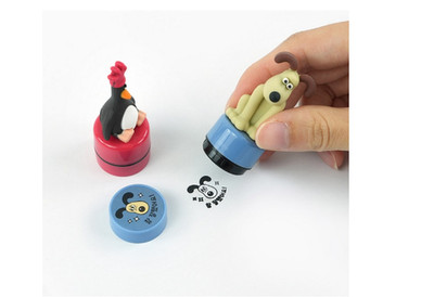 Wallace & Gromit Figure Stamp Set 2pcs Gromit Feathers McGraw