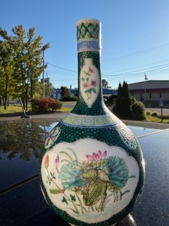 Antique Chinese Famille Rose Porcelain China Vase 19C