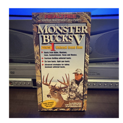 Realtree Outdoors Monster Bucks V Vol 1 Whitetail VHS NTSC Hunting Jordan Chesn 