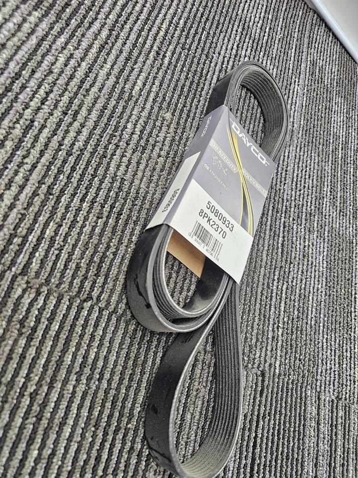 Dayco 5080933 Poly V-Belt para International Harvester 7300 2019-2020 Foto 3 de 4