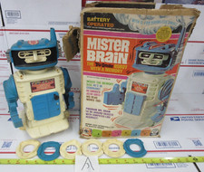 Vintage REMCO Battery Operated Mister Brain Robot with a Memory  Box -for Parts