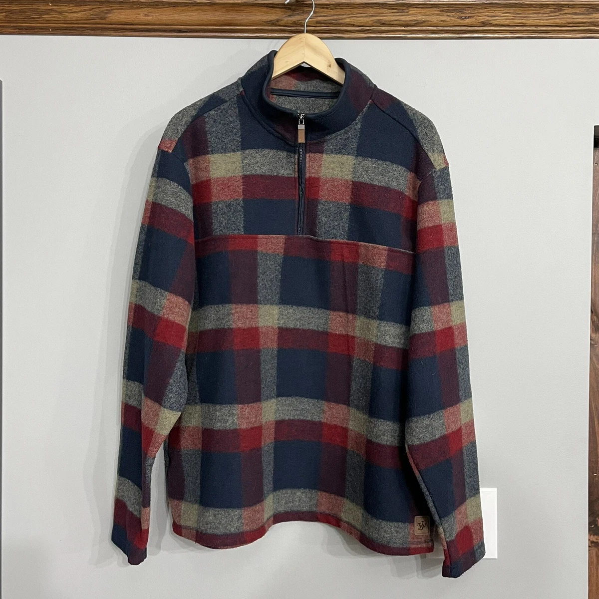 John wayne stock online and supply pullover