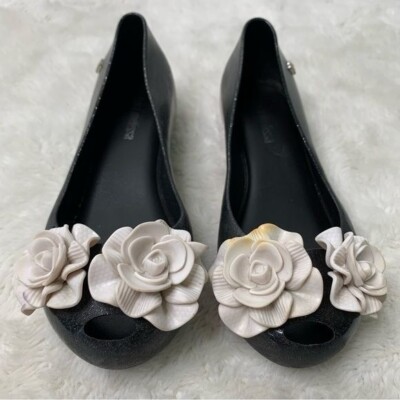 Mini Melissa Girl's Black Ultragirl Garden Floral Slip On Flat Shoes Size 8-9