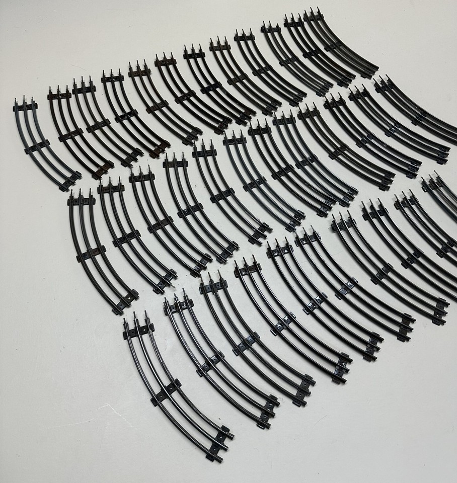 Vintage 19501980s Curved Track Sections for Lionel Trains 48