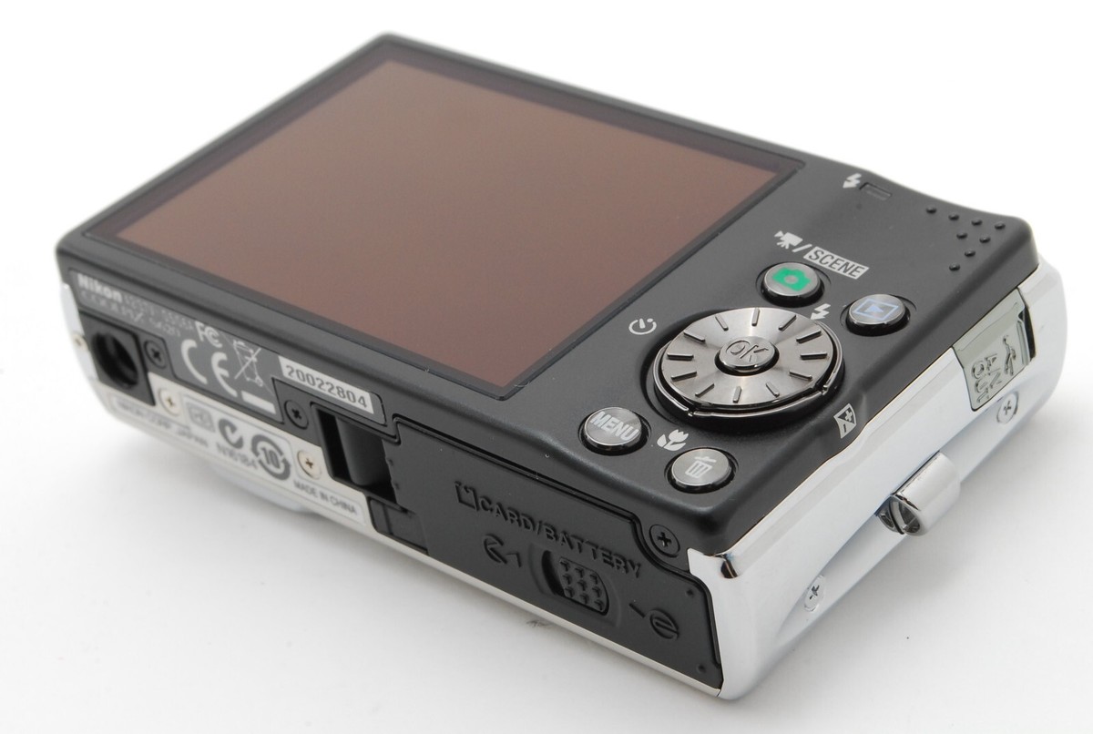 Nikon COOLPIX S620 シルバー Nikon COOLPIX S620 silver 12.2MP Nikon COOLPIX S620 シルバー Nikon COOLPIX S620 silver 12.2MP