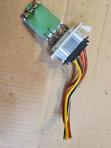 VW PASSAT B7 B6 3C HEATER FAN BLOWER MOTOR SPEED RESISTOR MODULE 3AF035552