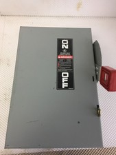 GE TH3361 30 AMP 600 VOLT 3 PHASE INDOOR FUSIBLE DISCONNECT..D-2042
