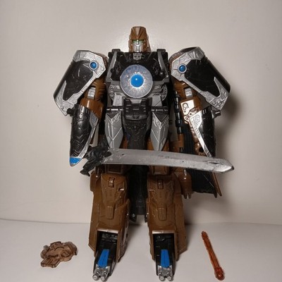Transformers Universe 2.0 25th Anniversary Voyager Class Vector Prime 