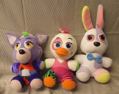 Lot of 3 Five Nights at Freddy's Plush Roxanne Wolf, Glamrock Chica & Vanny