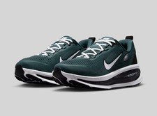 Nike Vomero 18 Philadelphia Eagles NFL Sneaker Shoes IQ6035-300 Men Size 9