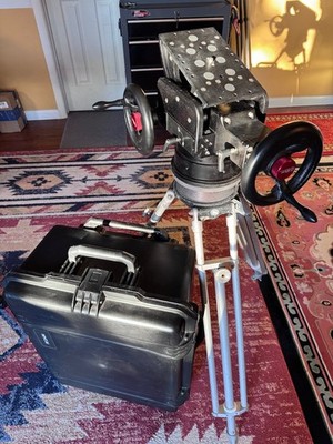 Proaim Orion Cinema Series Camera Geared Head with wheels and top dovetail plate
