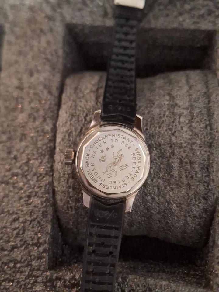 Vintage Sheffield Allsport Skin Diver Women's. Runs Fast Great Condition. Rare - Image 3 of 4