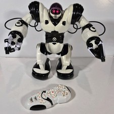 WowWee Robosapien Model 8081 14 Interactive R...
