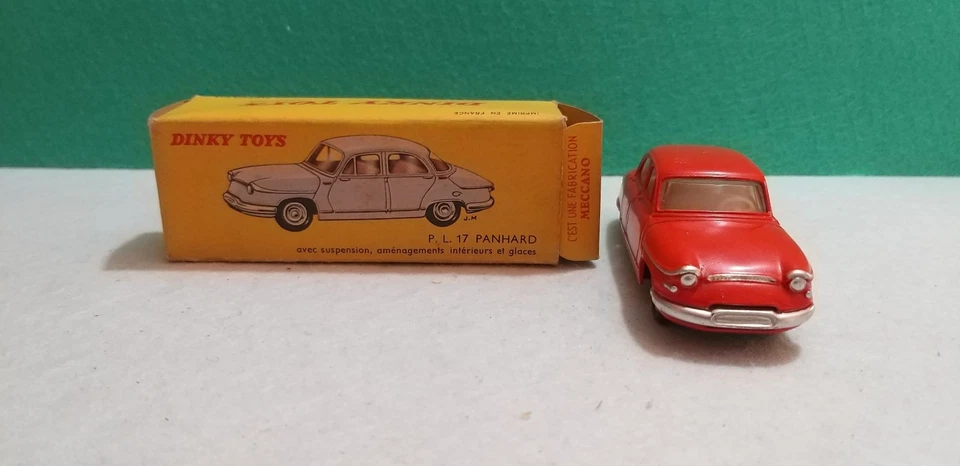 Dinky toys (no Corgi, Politoys, Solido) Panhard - Immagine 3 di 4
