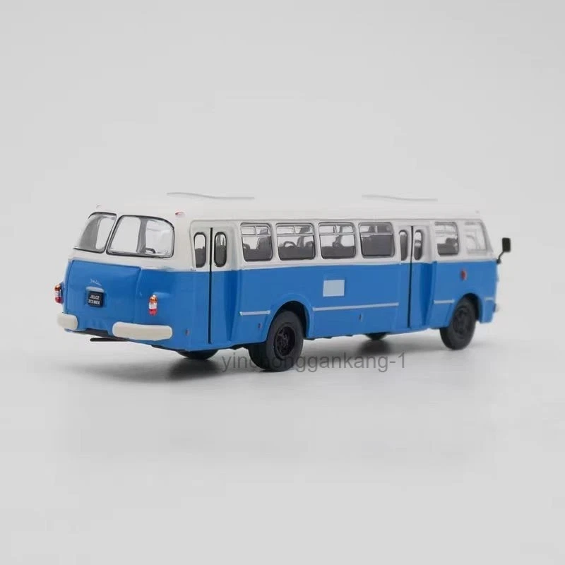 Ixo 1:72 is a Jelcz 272 MEX bus die-cast model. - Image 4 of 4