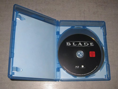Blade Trilogy FSK 18 FULL UNCUT Blu-Ray Komplett Box Teil 1+2+3 Trilogie DEUTSCH - Bild 4 von 5