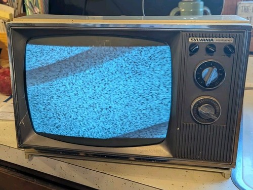 Vintage 1978 SYLVANIA TELEVISION (M78033W) RETRO TV Works & Ships FAST - 第 1/7 張圖片