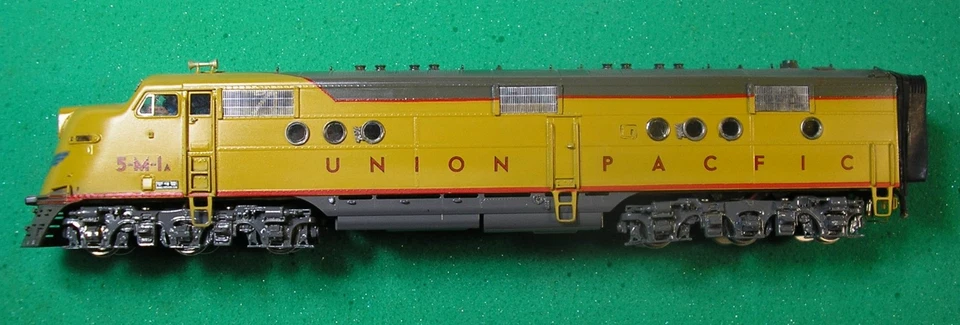 Overland OMI-5863/5864 HO UP E3A/E3B Diesels #5-M-1A/5-M-1B, Run Well - Image 3 of 4