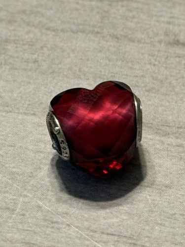 PANDORA Shape Of Love Charm With Faceted Fuchsia Red Crystal 796563NFR