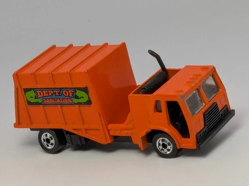 Vintage 1981 Hot Wheels Workhorses #3912 Orange Dept Trash Garbage Truck