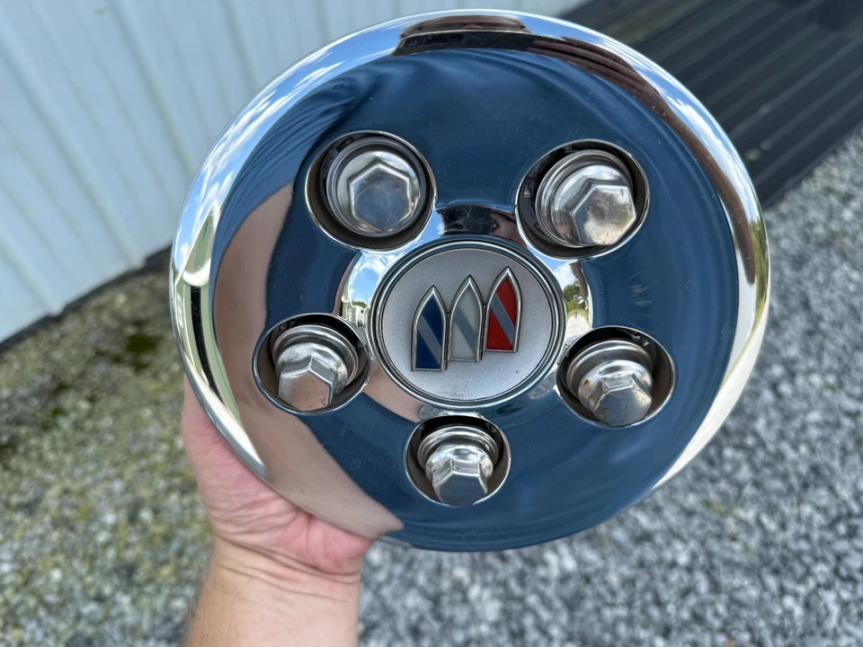BUICK PARK AVENUE TAPA CENTRAL RUEDA OEM ACABADO CROMADO 2000-2004 9593519 Foto 4 de 4