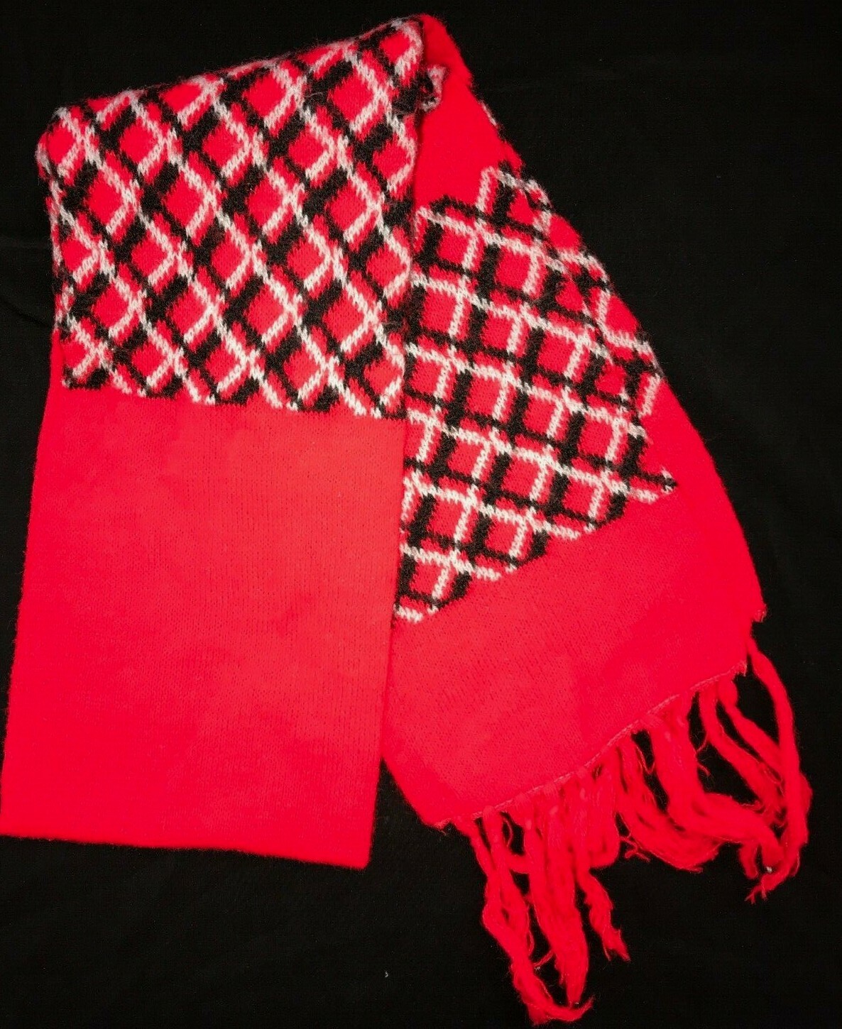 women's one size fits most RED BLACK GRAY WINTER SCARF FRINGE TRIM 58 INCH LONG
