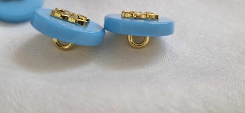 ONE GREEN OR BLUE ACRYLIC CHANEL BUTTON 16MM - Picture 4 of 10