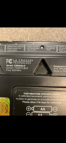 La Crosse Technology Wireless Color Weather Station & Outdoor Sensor - Picture 6 of 9