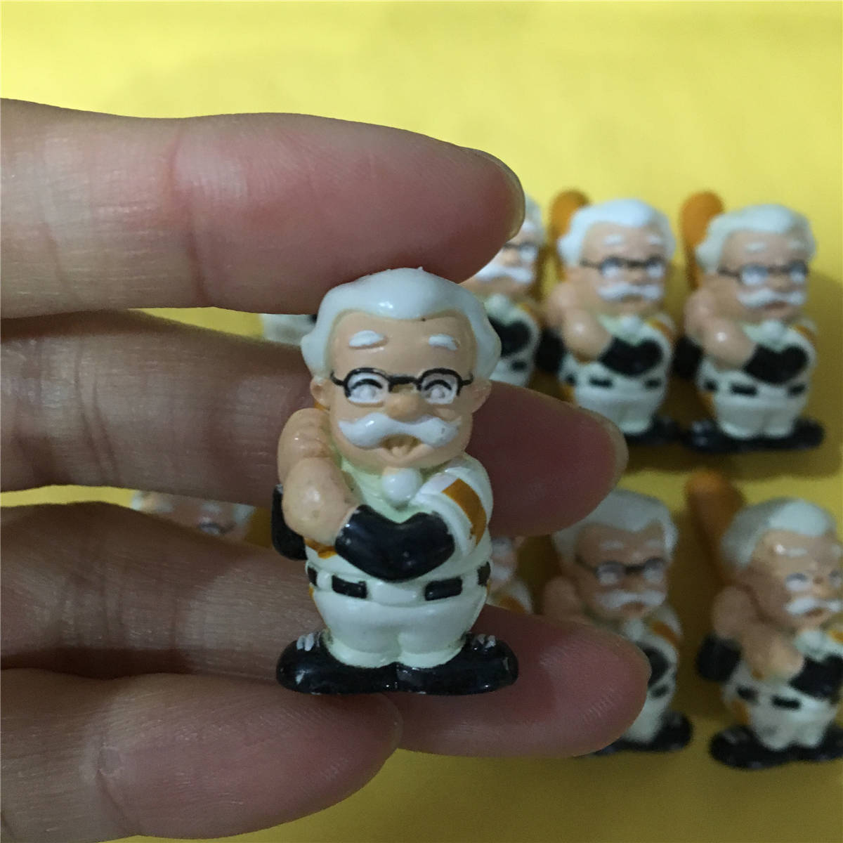 10 Piece KFC Colonel Sanders Fast Food Restaurant Figure Toy | eBay