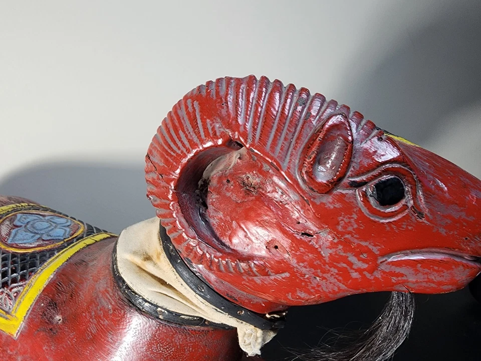 Antigua OVEJA CARNERO ARTICULADA MADERA PINTADA ROJA Grande 16" ARTE POPULAR ASIÁTICO Linda ÚNICA EN SU CLASE Foto 2 de 4