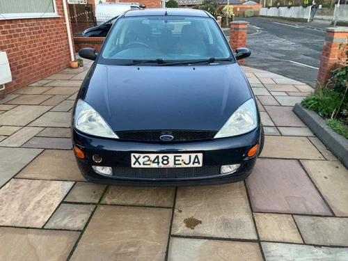 ford focus 2000.  Mk 1 - Picture 1 of 9