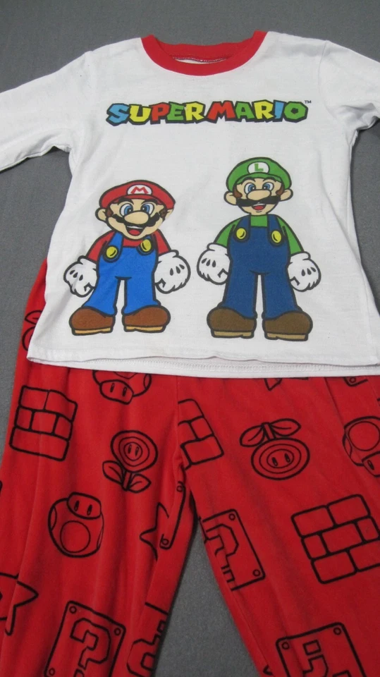 Lot of Boy's Pajama Sets and Underwear 3 sets Spiderman Mario Brothers Carters - Image 4 of 4