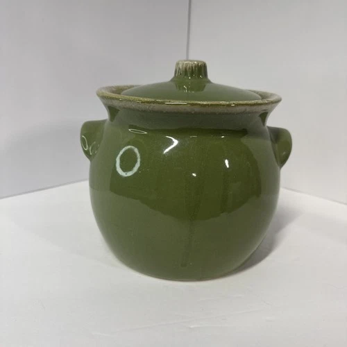 Hull Pottery Green Drip Glaze Bean Pot Crock/ Cookie Jar with Lid, 1950’s USA